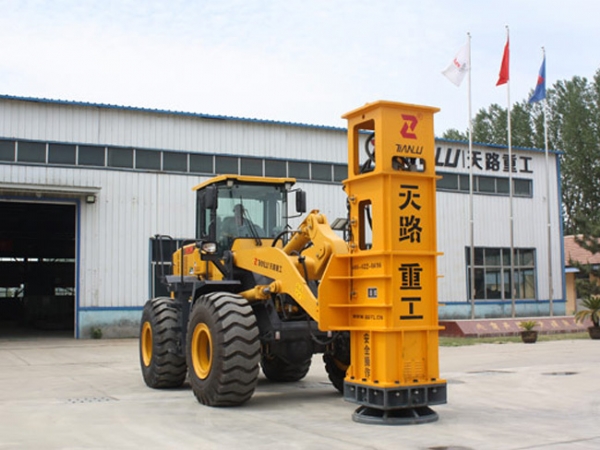 TRA40高速液壓夯實(shí)機(jī)